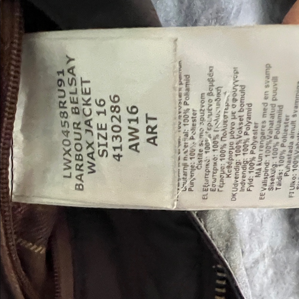 BARBOUR BELSAY Women’s Deep Brown Wax Cotton Coat with Quilting - Picture 4 of 13